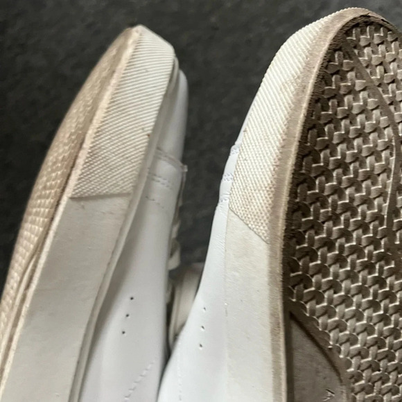 Alohas WHITE AND BLUE LEATHER SNEAKERS, size 9 - Picture 8 of 12